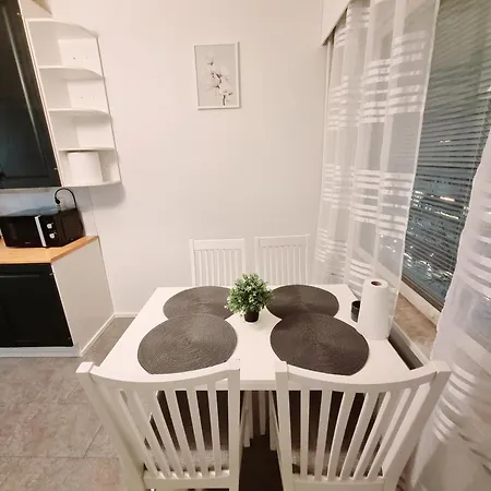 Appartement Huge 5room In Center Of *