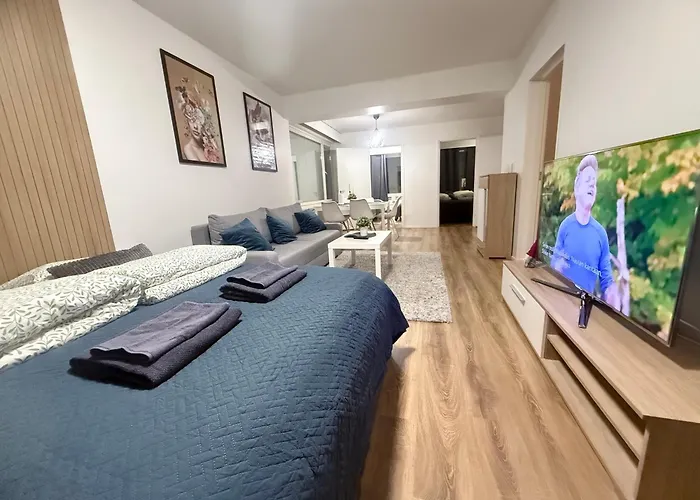 Huge 5room In Center Of